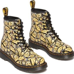 Dr. Martens Boots Women’s 7 1460 Yellow Butterfly Pattern Combat Boot Leather